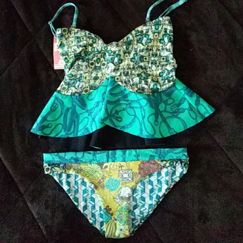 Nwt maaji peplum bloom bikini large